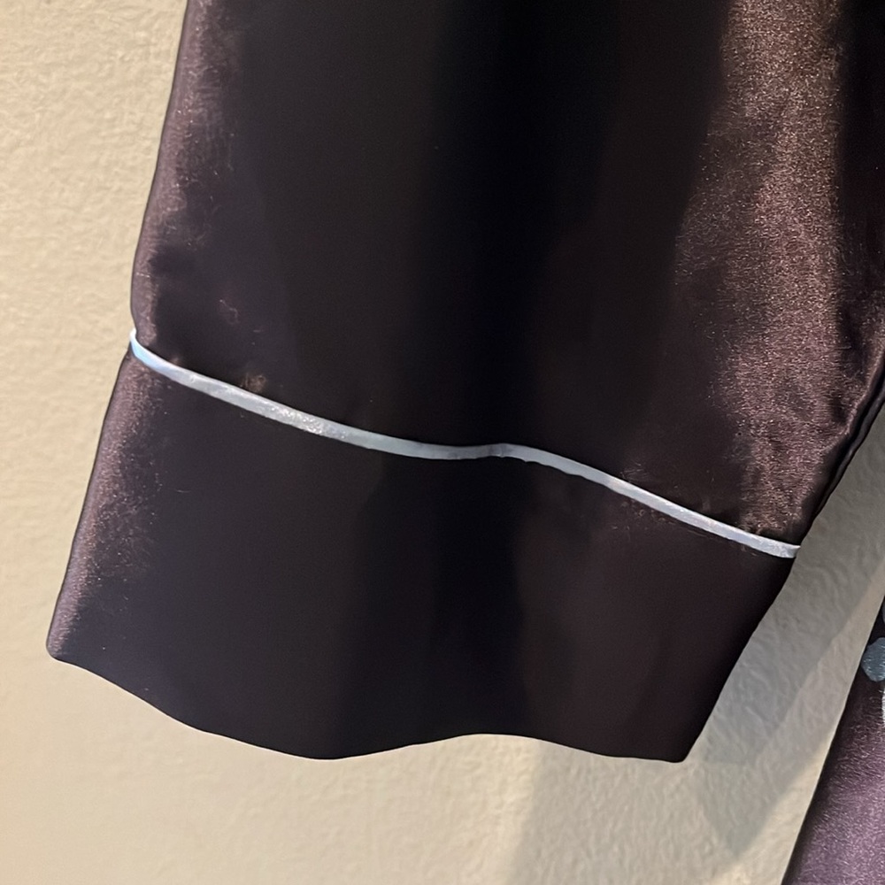 Robe, Gorgeous used polyester robe size medium brown/blue - Picture 4 of 8